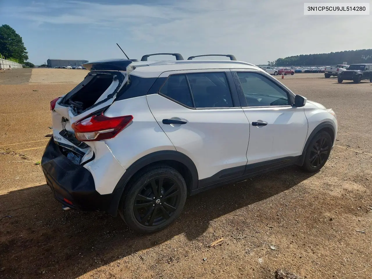 2018 Nissan Kicks Sv VIN: 3N1CP5CU9JL514280 Lot: 61089256