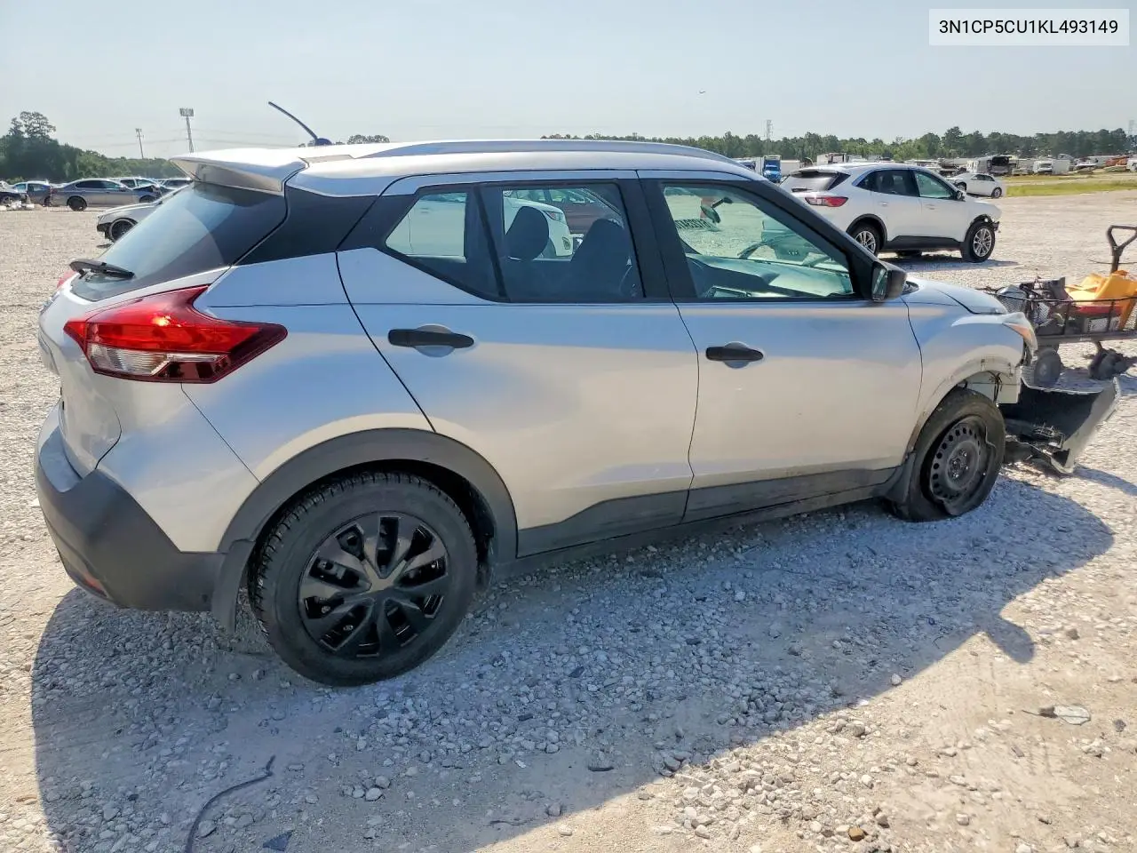 2019 Nissan Kicks S VIN: 3N1CP5CU1KL493149 Lot: 61223476