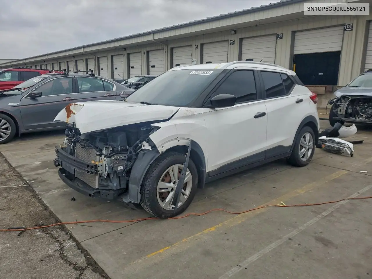 3N1CP5CU0KL565121 2019 Nissan Kicks S
