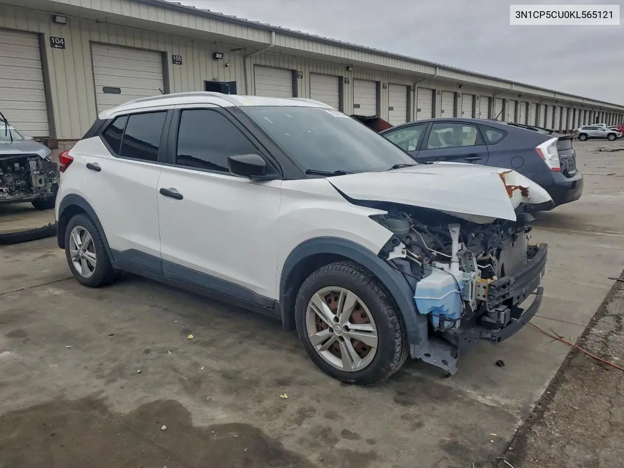 3N1CP5CU0KL565121 2019 Nissan Kicks S