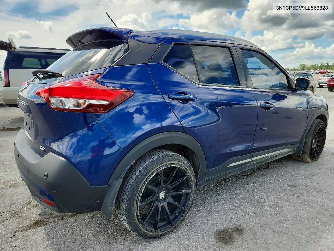 2020 Nissan Kicks Sr VIN: 3N1CP5DV9LL563828 Lot: 59404486