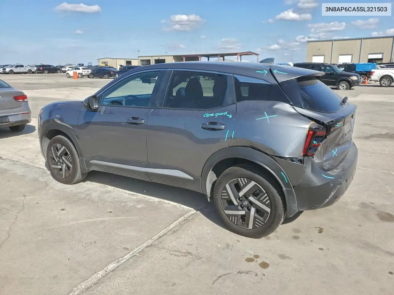 3N8AP6CA5SL321503 2025 Nissan Kicks Sv