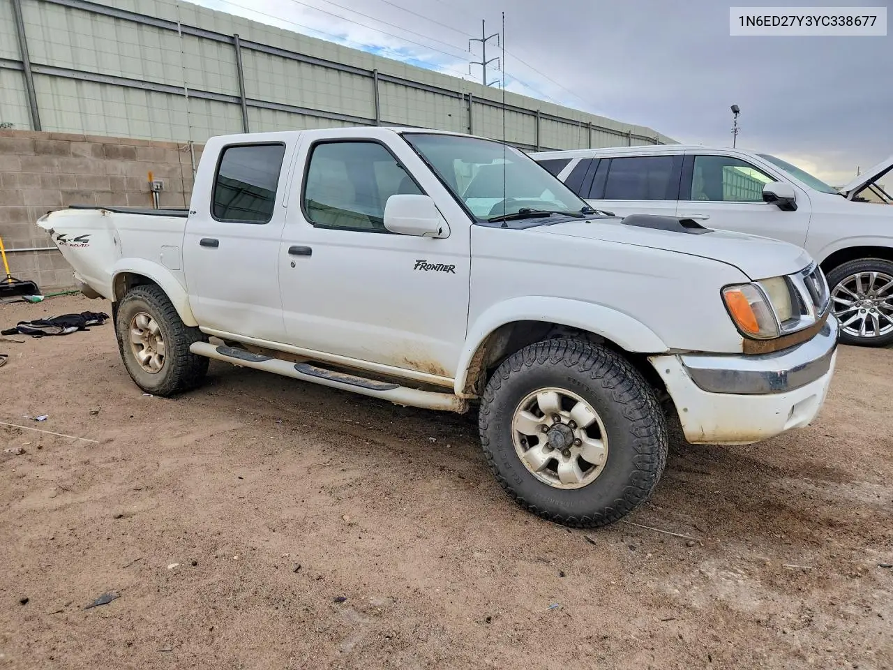 2000 Nissan Frontier Xe VIN: 1N6ED27Y3YC338677 Lot: 62053816