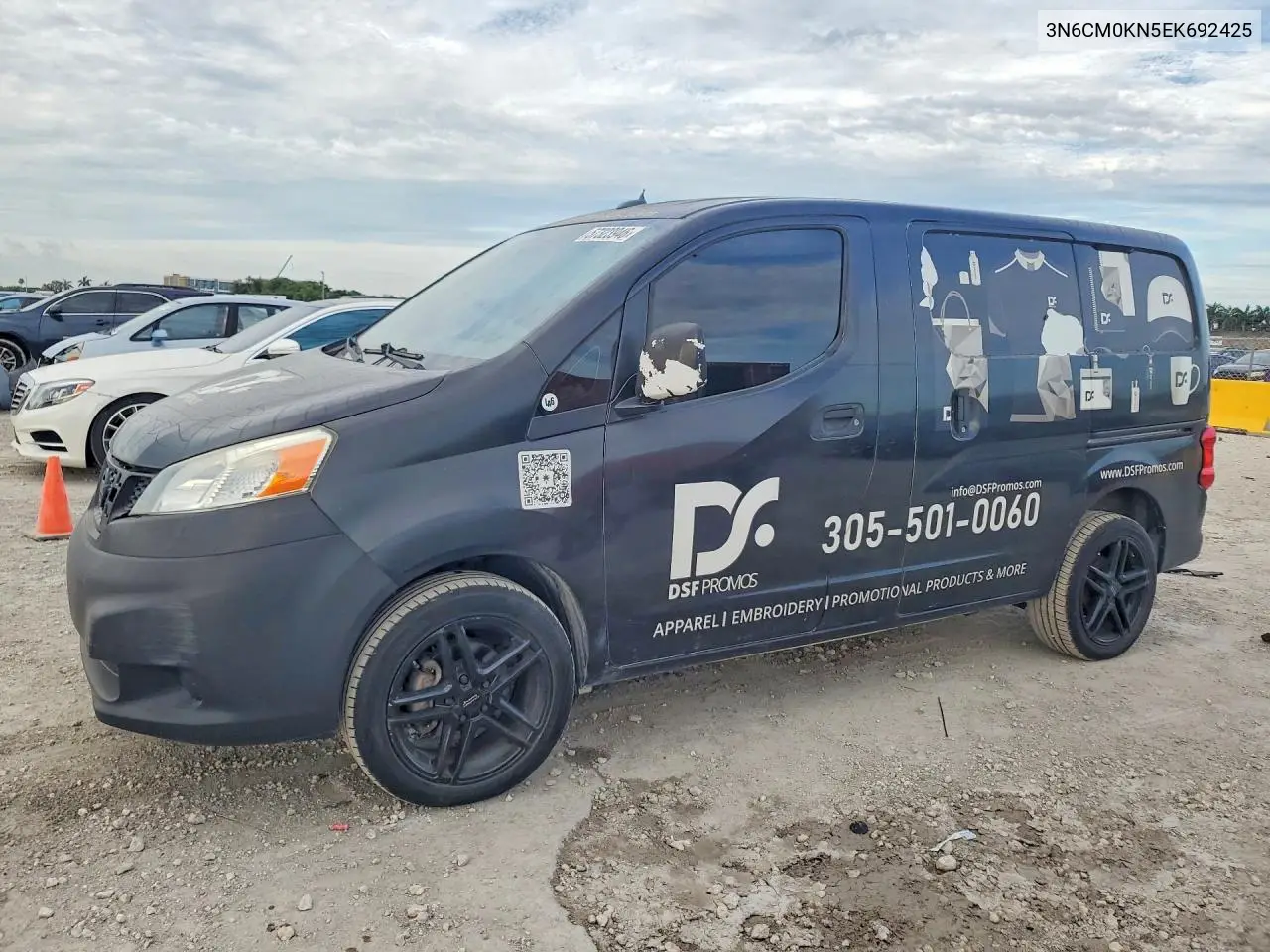 2014 Nissan Nv200 Sv VIN: 3N6CM0KN5EK692425 Lot: 57323946