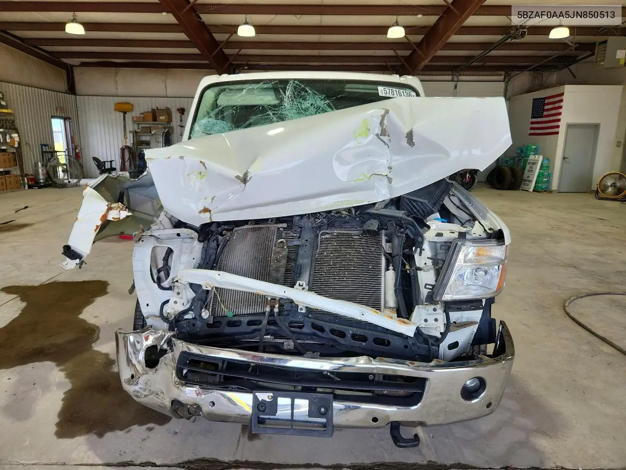 2018 Nissan Nv 3500 Hd Sl VIN: 5BZAF0AA5JN850513 Lot: 57816136