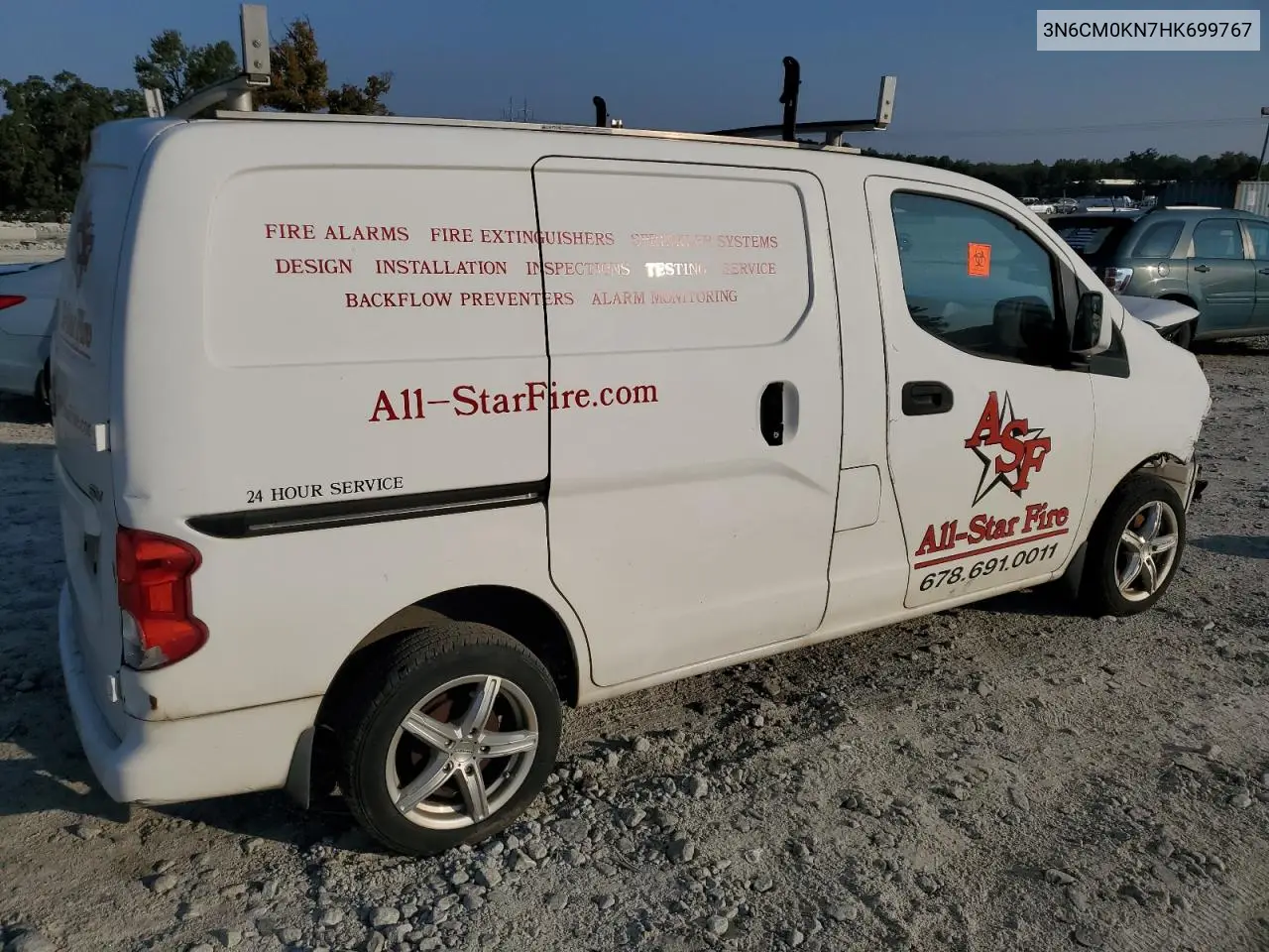 NV200