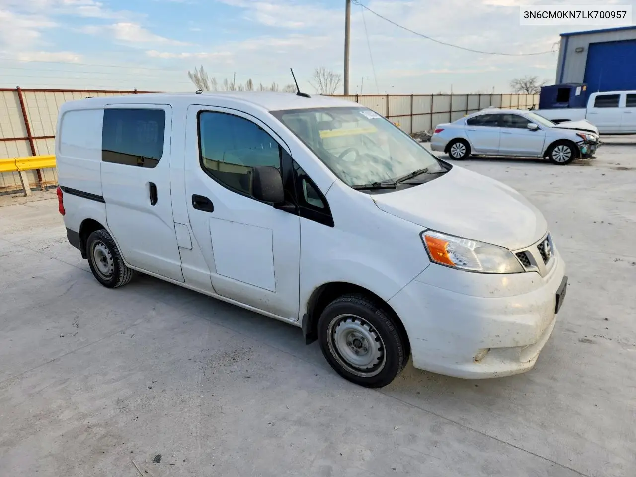 NV200