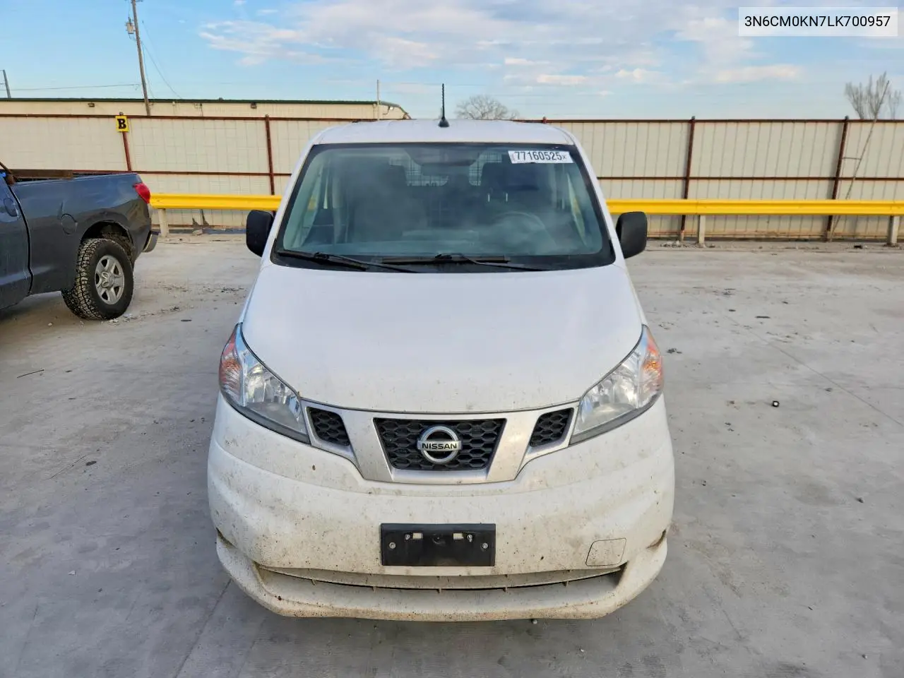NV200