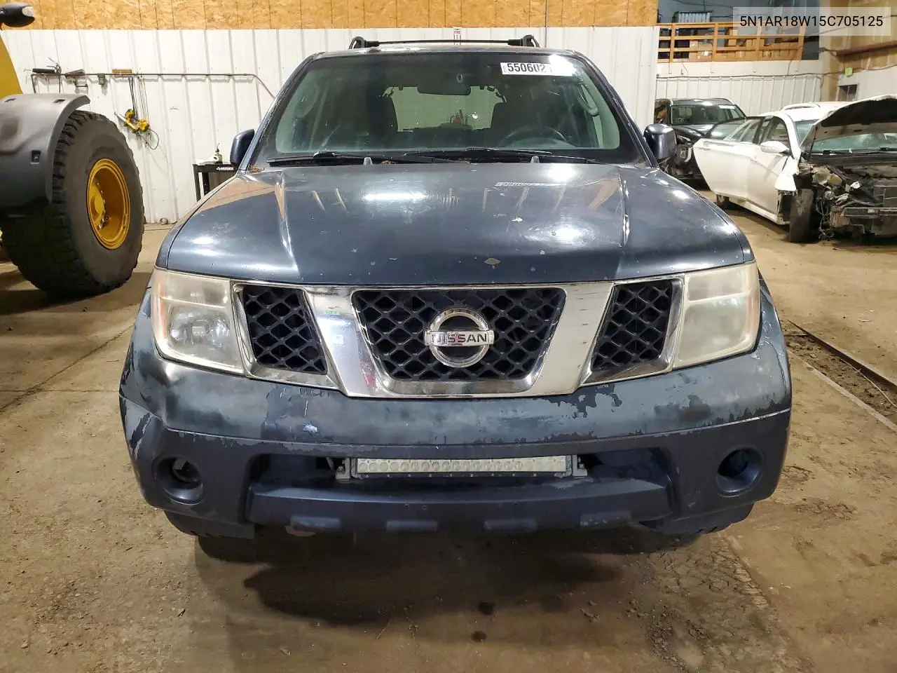 2005 Nissan Pathfinder Xe VIN: 5N1AR18W15C705125 Lot: 55060216