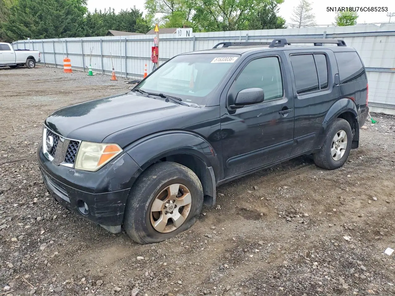 2006 Nissan Pathfinder S