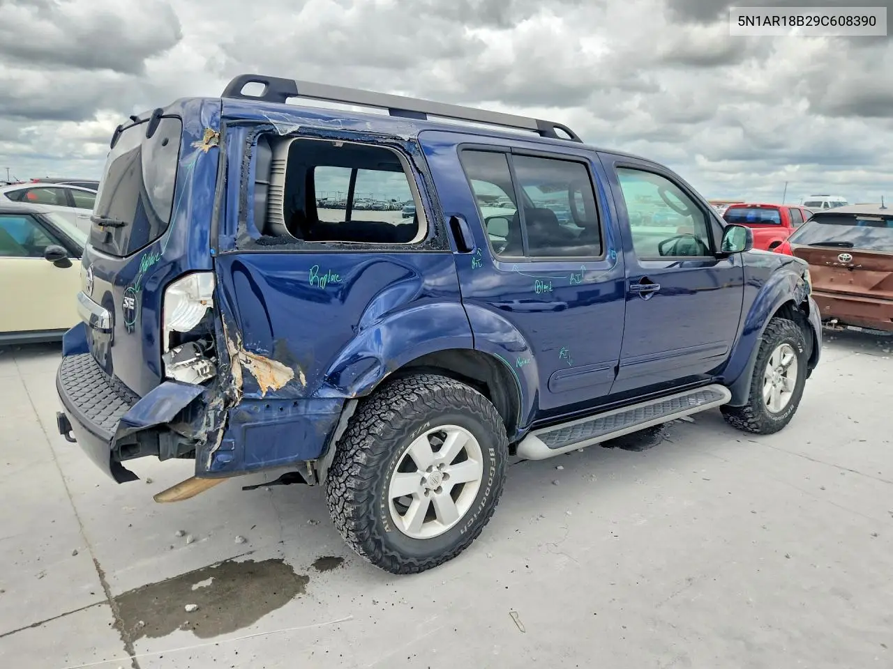 2009 Nissan Pathfinder S VIN: 5N1AR18B29C608390 Lot: 55549126