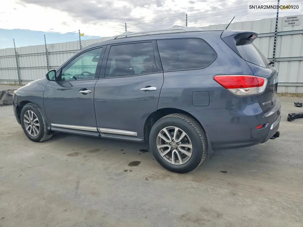 2013 Nissan Pathfinder S VIN: 5N1AR2MN2DC640920 Lot: 61942596