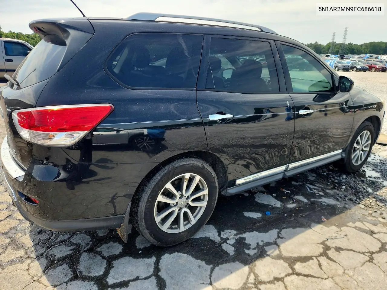2015 Nissan Pathfinder Sl VIN: 5N1AR2MN9FC686618 Lot: 61918156