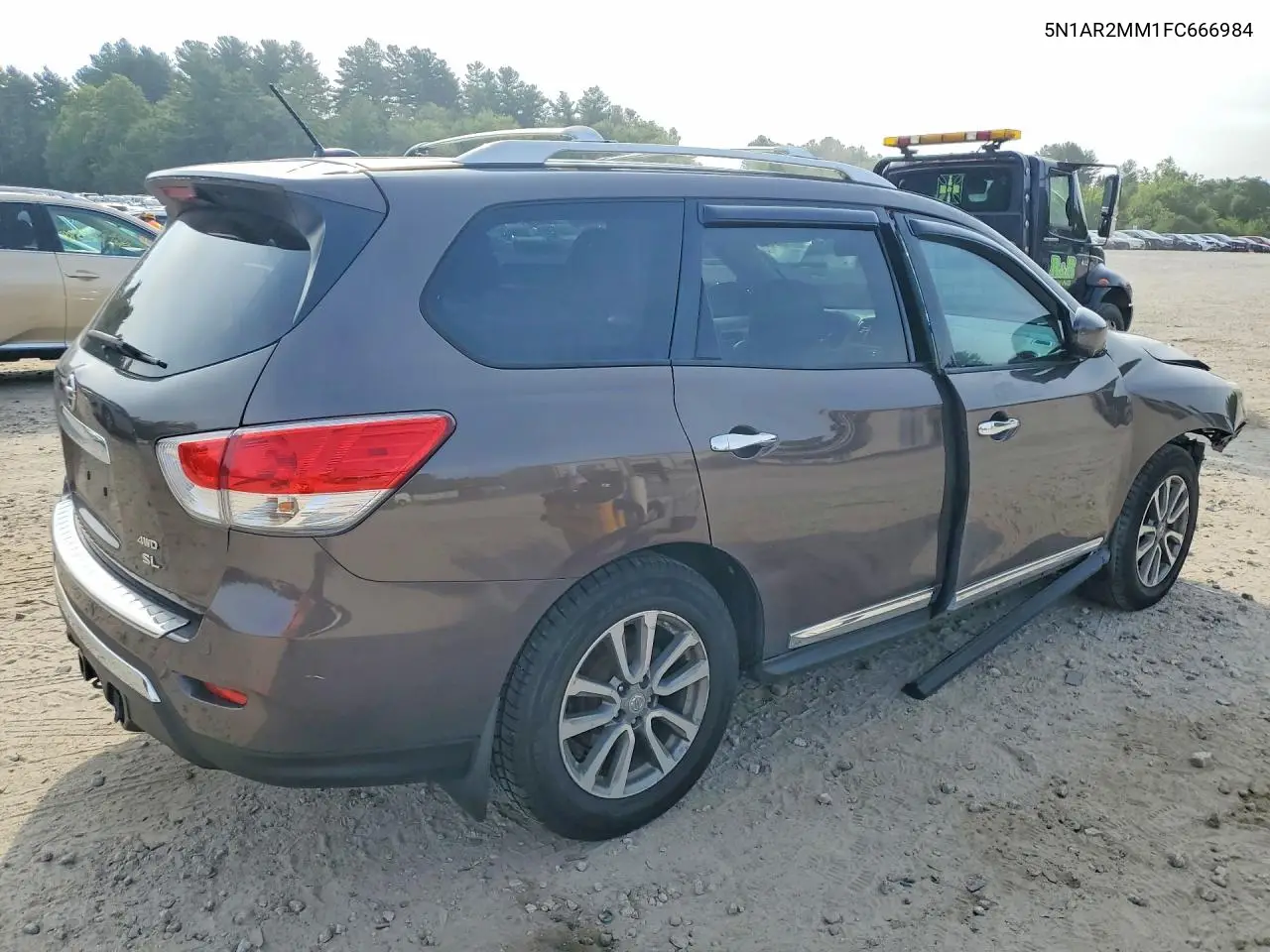 2015 Nissan Pathfinder Sl VIN: 5N1AR2MM1FC666984 Lot: 62095216