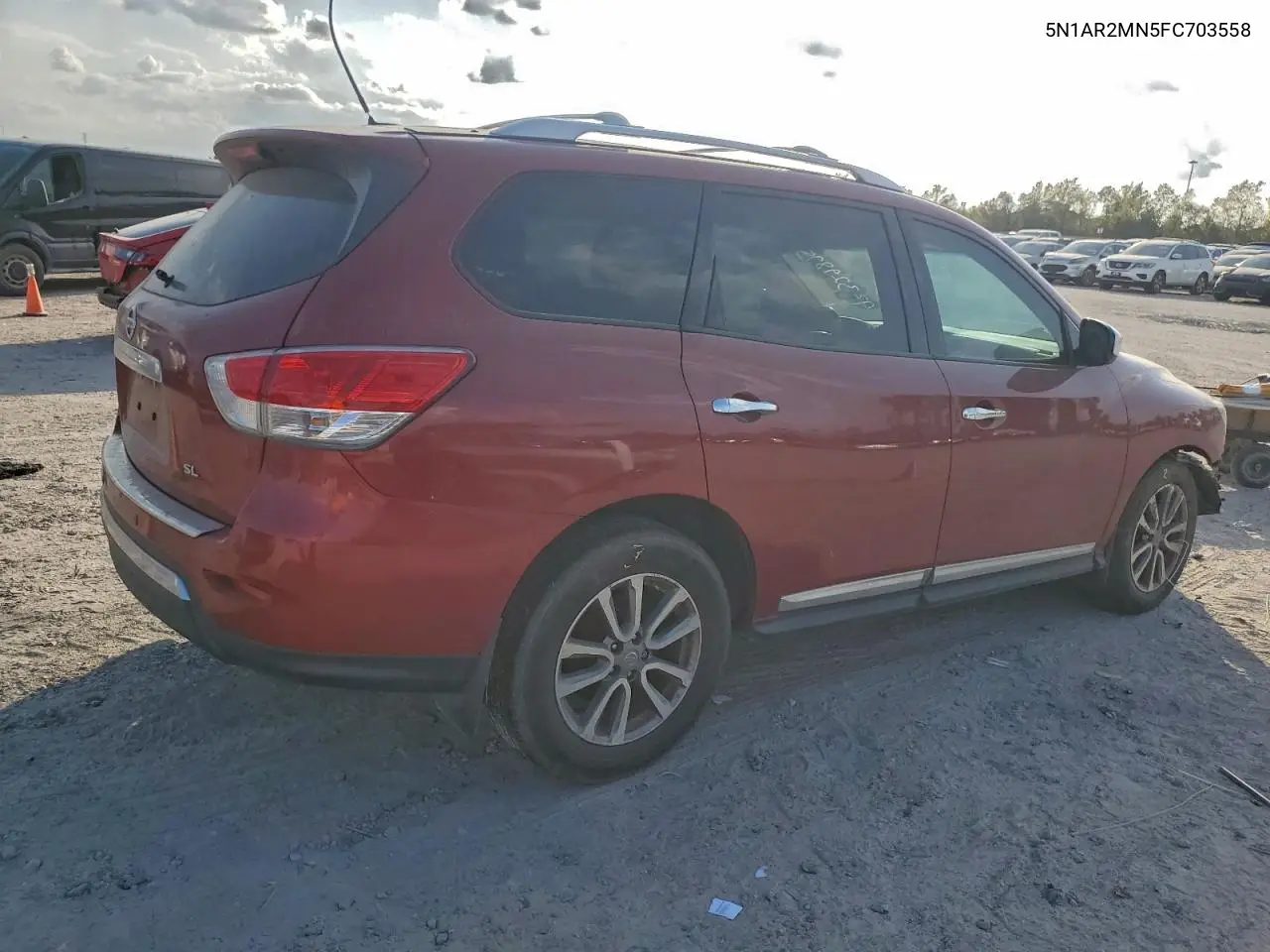 5N1AR2MN5FC703558 2015 Nissan Pathfinder S