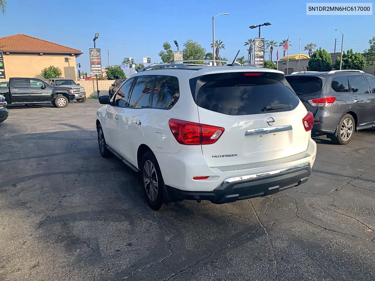 5N1DR2MN6HC617000 2017 Nissan Pathfinder S