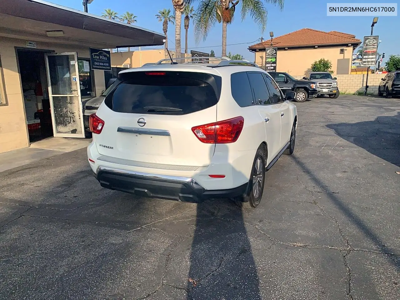 5N1DR2MN6HC617000 2017 Nissan Pathfinder S