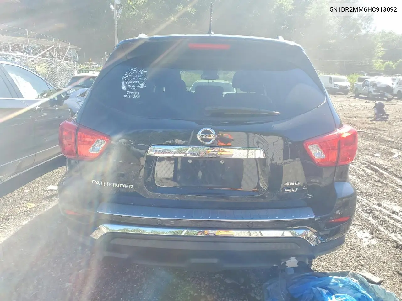 2017 Nissan Pathfinder Sv VIN: 5N1DR2MM6HC913092 Lot: 57351046