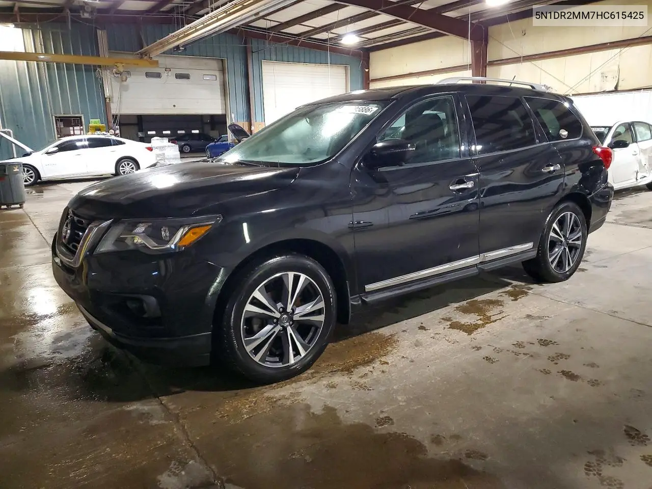 2017 Nissan Pathfinder Platinum VIN: 5N1DR2MM7HC615425 Lot: 57595886
