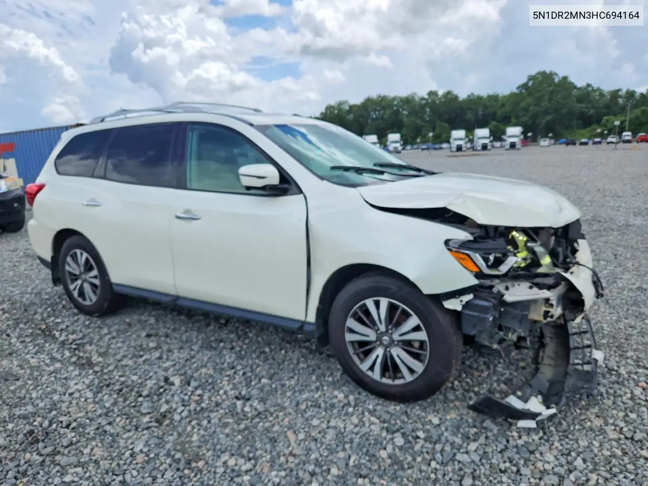 5N1DR2MN3HC694164 2017 Nissan Pathfinder Sl