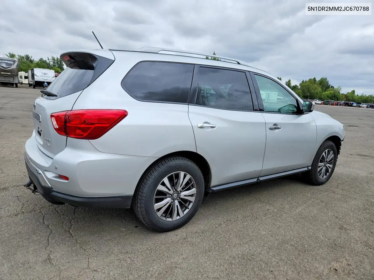 2018 Nissan Pathfinder Sv VIN: 5N1DR2MM2JC670788 Lot: 59288576