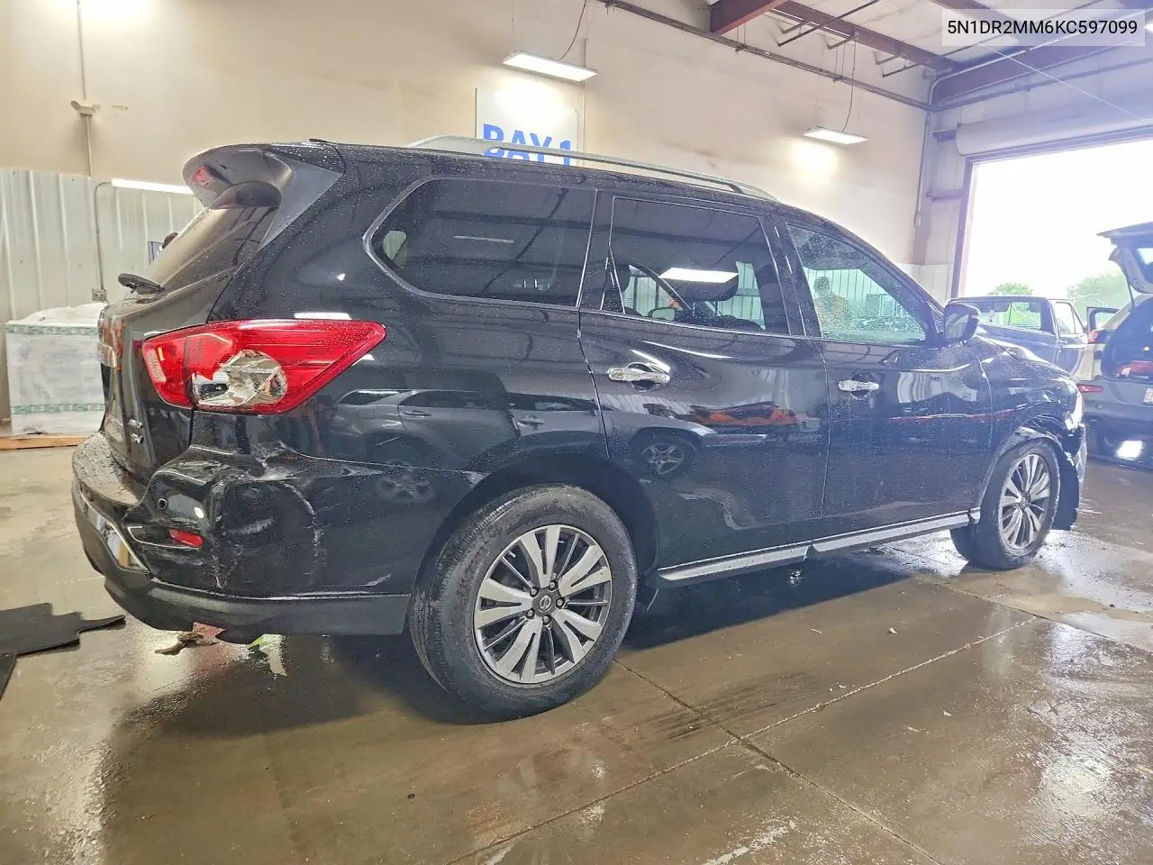 2019 Nissan Pathfinder Sv VIN: 5N1DR2MM6KC597099 Lot: 55896626