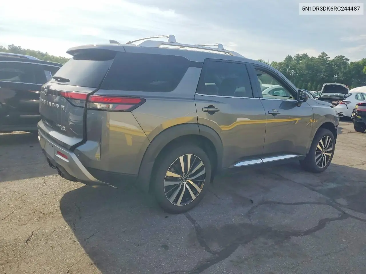 2024 Nissan Pathfinder Platinum VIN: 5N1DR3DK6RC244487 Lot: 56796986