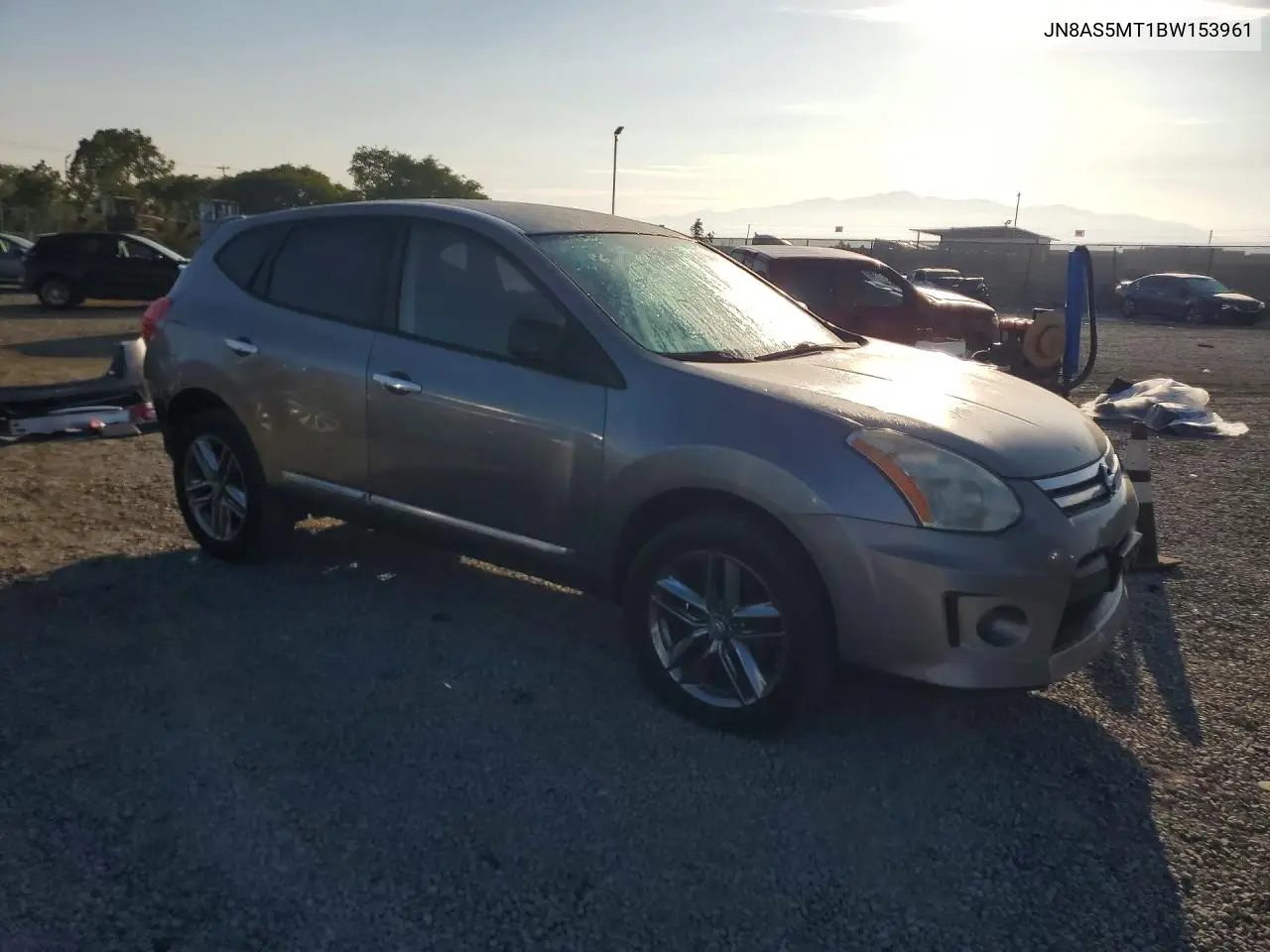 2011 Nissan Rogue S VIN: JN8AS5MT1BW153961 Lot: 61900416