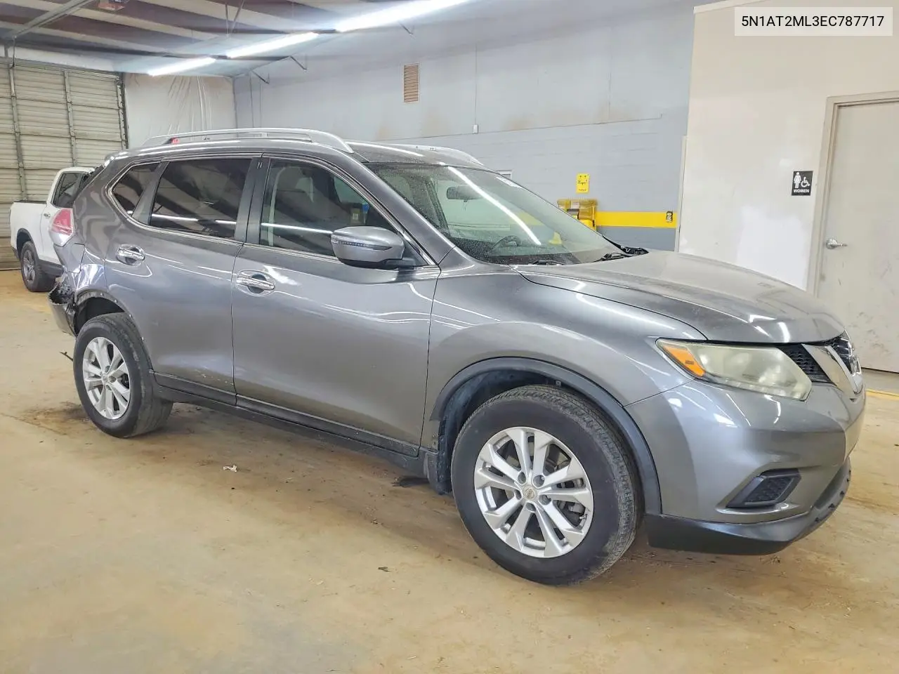 2014 Nissan Rogue Sv VIN: 5N1AT2ML3EC787717 Lot: 61574476