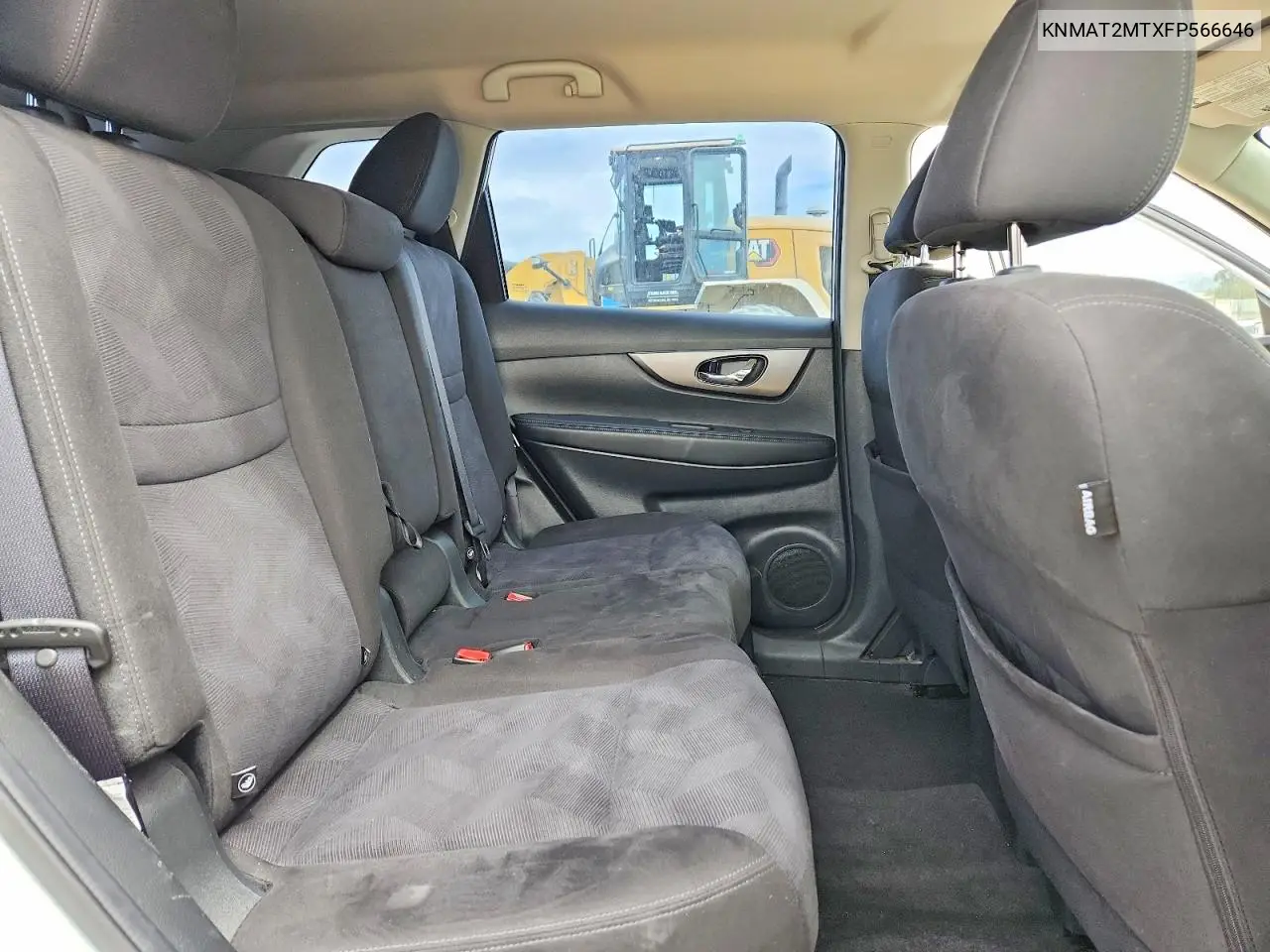 KNMAT2MTXFP566646 2015 Nissan Rogue S