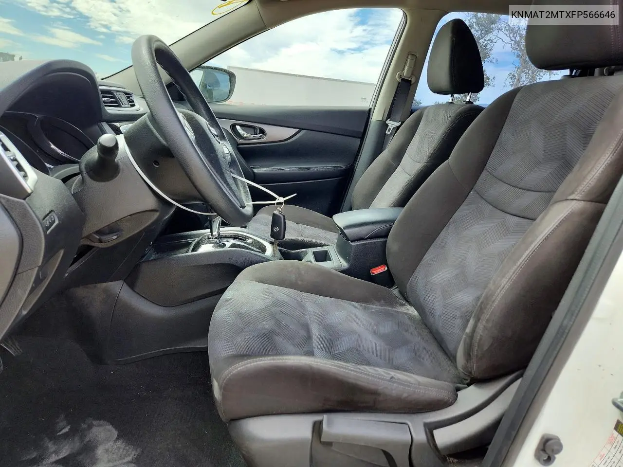 KNMAT2MTXFP566646 2015 Nissan Rogue S