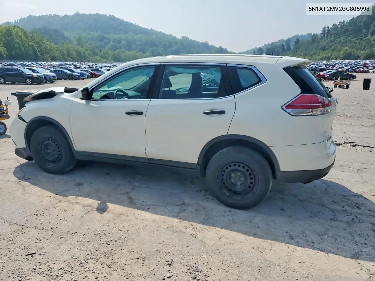 2016 Nissan Rogue S VIN: 5N1AT2MV2GC805998 Lot: 61517876