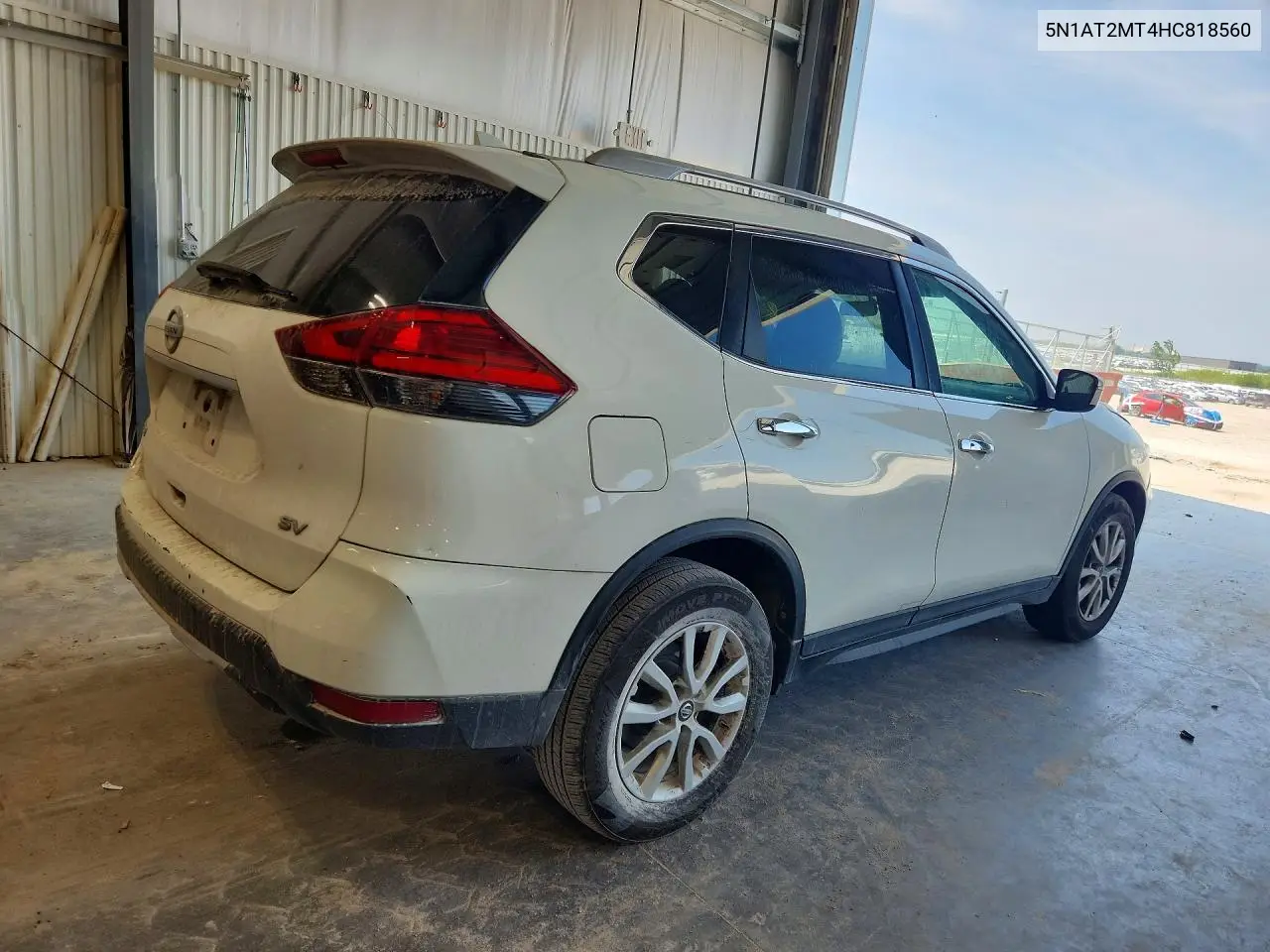 2017 Nissan Rogue Sv VIN: 5N1AT2MT4HC818560 Lot: 61915476