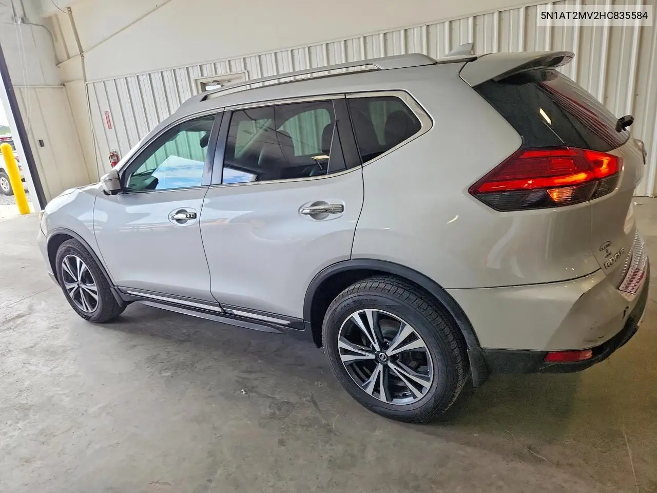2017 Nissan Rogue Sl VIN: 5N1AT2MV2HC835584 Lot: 62022046