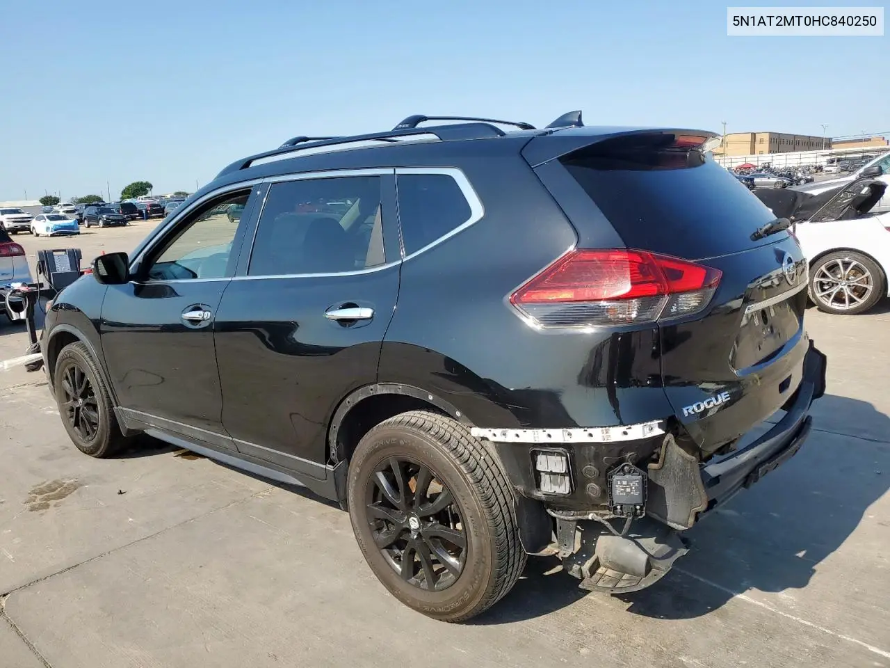 5N1AT2MT0HC840250 2017 Nissan Rogue S