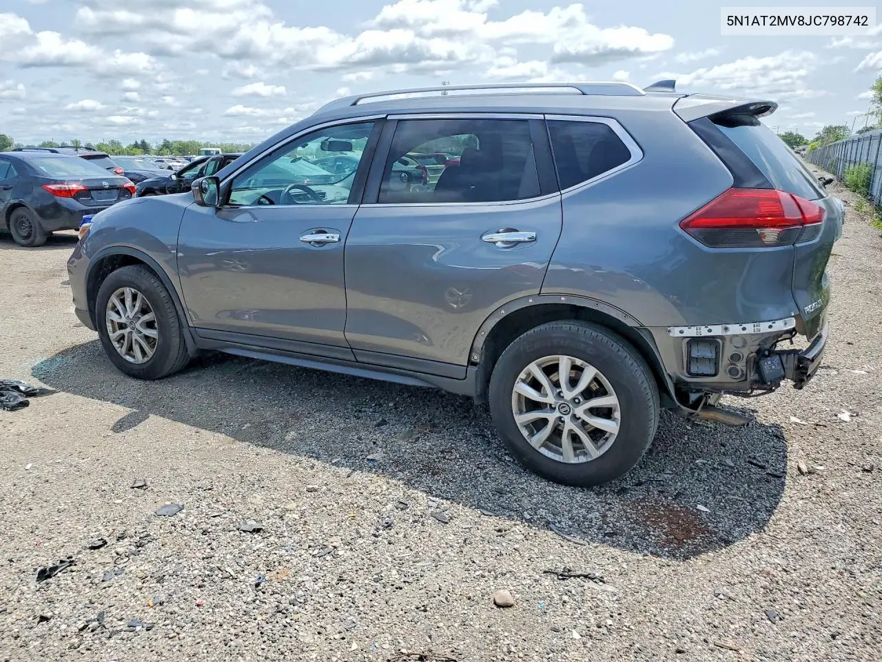 2018 Nissan Rogue S VIN: 5N1AT2MV8JC798742 Lot: 60922446