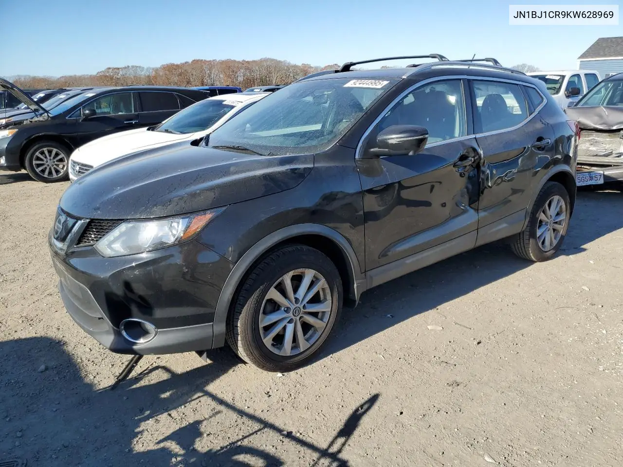 JN1BJ1CR9KW628969 2019 Nissan Rogue Sport Sv