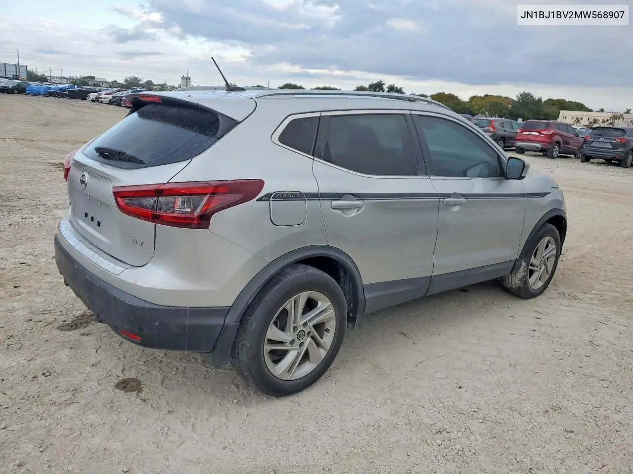 JN1BJ1BV2MW568907 2021 Nissan Rogue Sport Sv