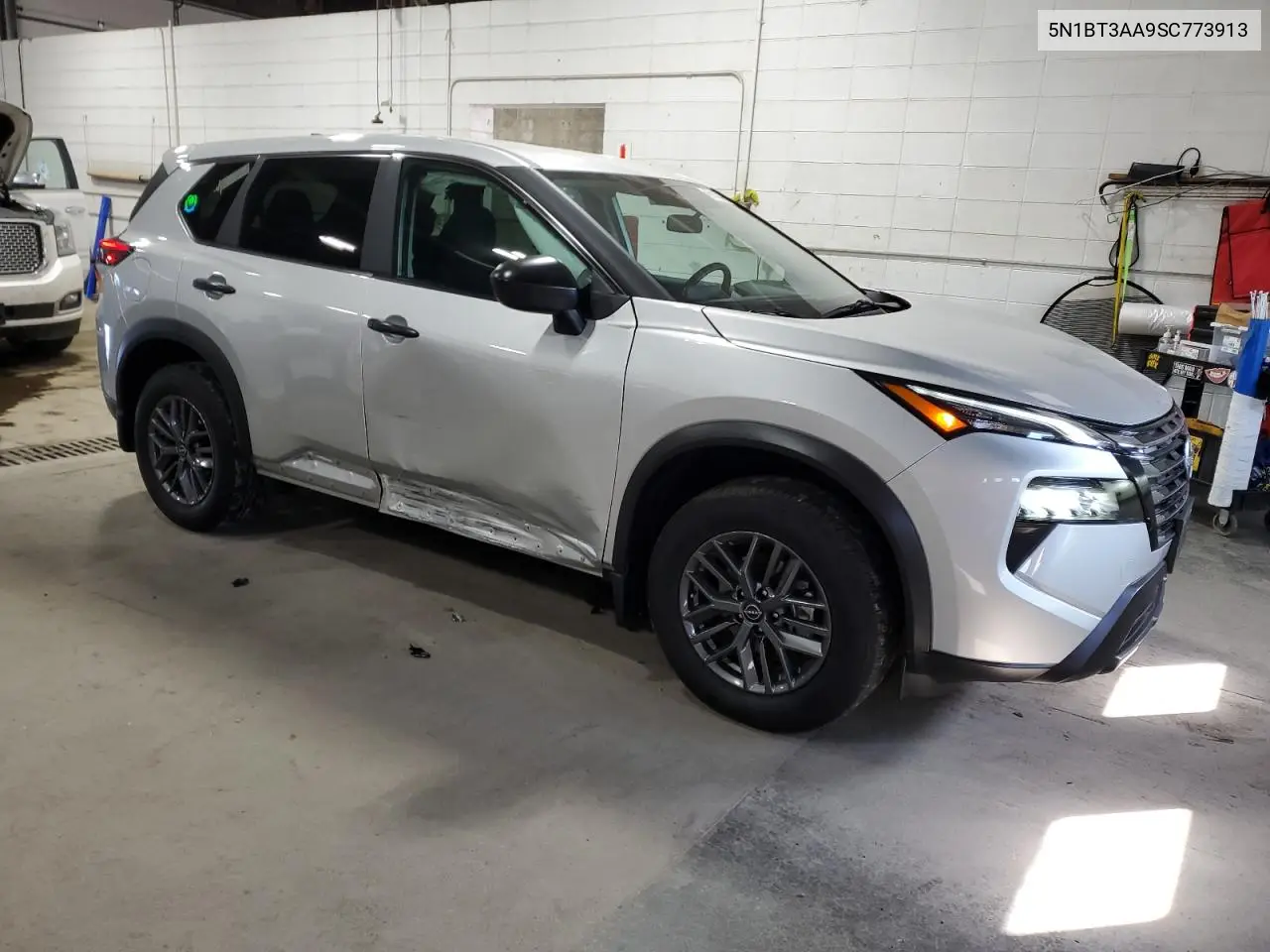 5N1BT3AA9SC773913 2025 Nissan Rogue S