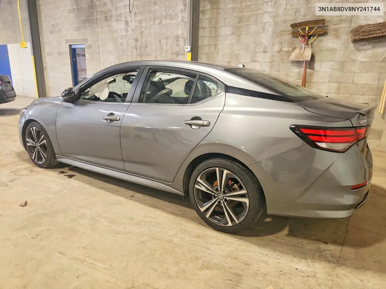 2022 Nissan Sentra Sr VIN: 3N1AB8DV8NY241744 Lot: 60853626
