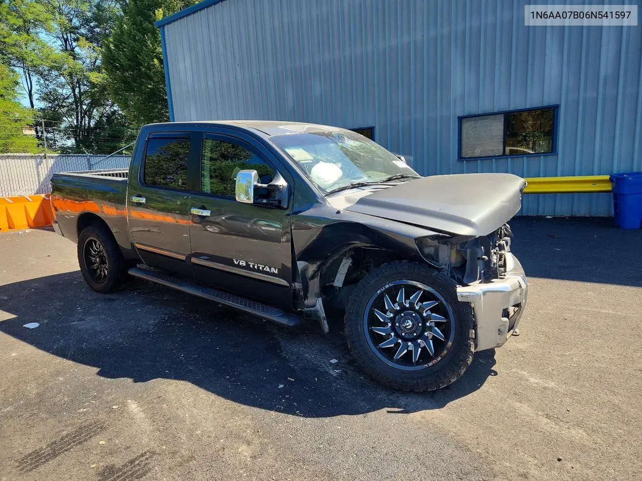 2006 Nissan Titan Xe/Se/Le VIN: 1N6AA07B06N541597 Lot: 60811676