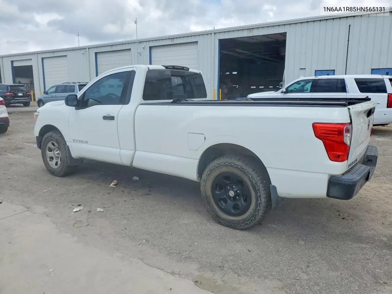 2017 Nissan Titan S VIN: 1N6AA1R85HN565131 Lot: 61243436