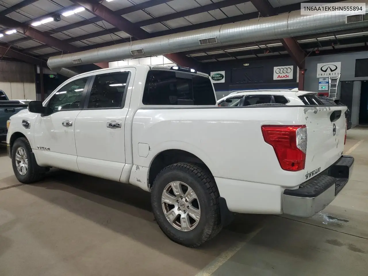 1N6AA1EK5HN555894 2017 Nissan Titan S