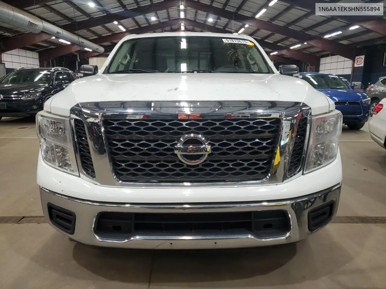 1N6AA1EK5HN555894 2017 Nissan Titan S