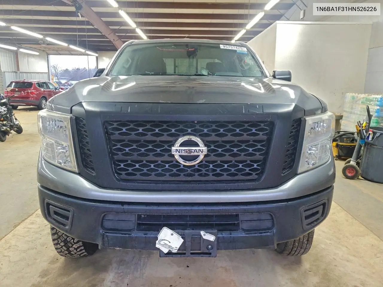 1N6BA1F31HN526226 2017 Nissan Titan Xd S