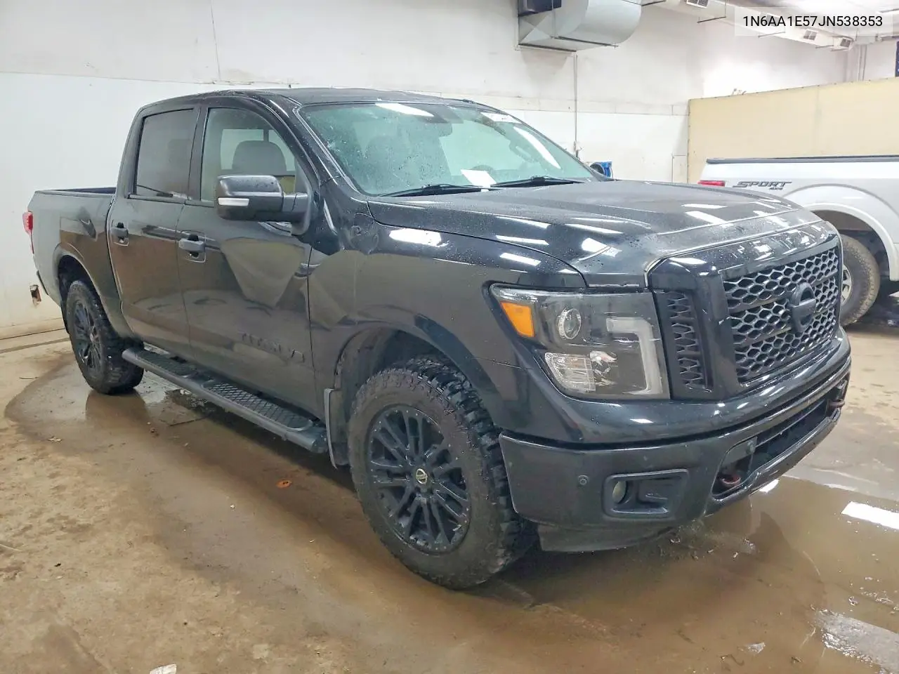 2018 Nissan Titan Sl VIN: 1N6AA1E57JN538353 Lot: 61044856