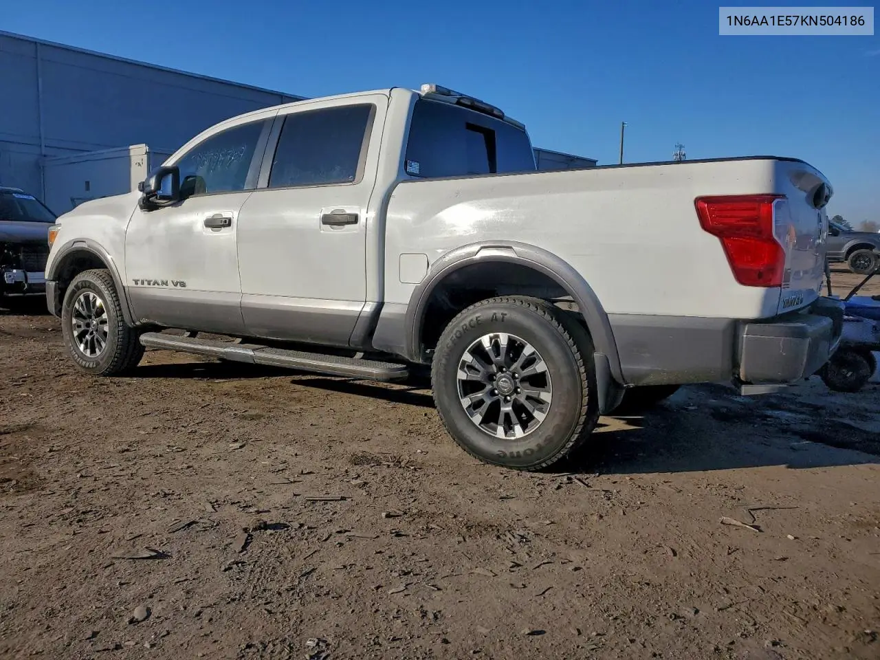 1N6AA1E57KN504186 2019 Nissan Titan Pro-4X