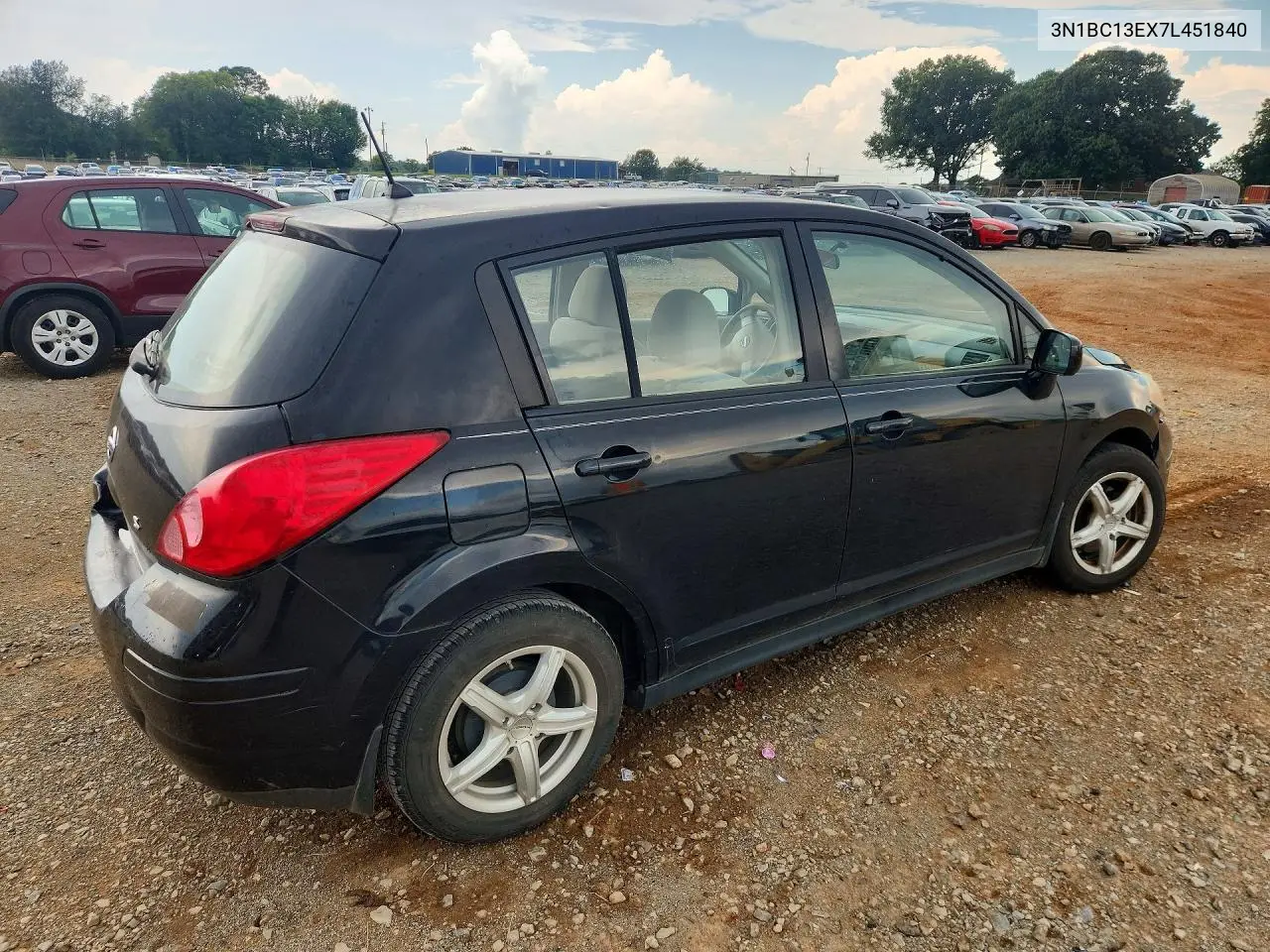 3N1BC13EX7L451840 2007 Nissan Versa 1.8 S