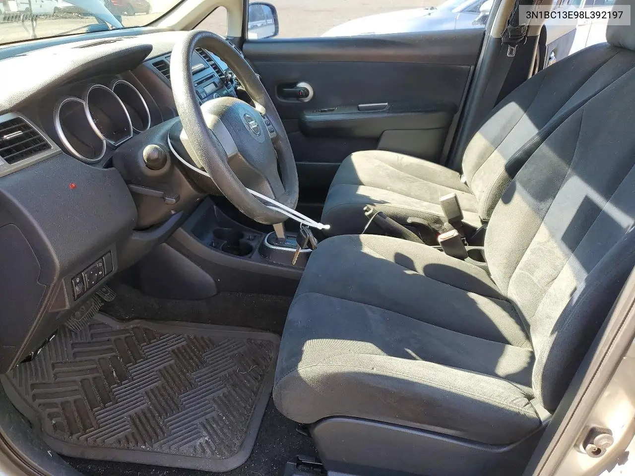 2008 Nissan Versa 1.8 S VIN: 3N1BC13E98L392197 Lot: 61801706
