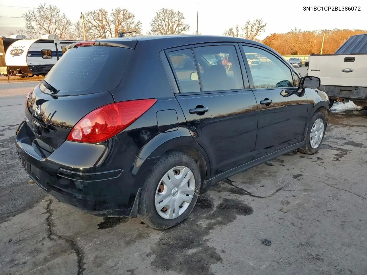 3N1BC1CP2BL386072 2011 Nissan Versa 1.8 S